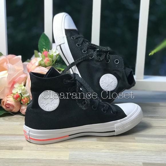 NWT Converse HI Black/Lava WMNS AUTHENTIC - Picture 5 of 8